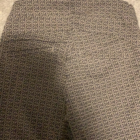 Cropped patterned Pants - Picture 3 of 3